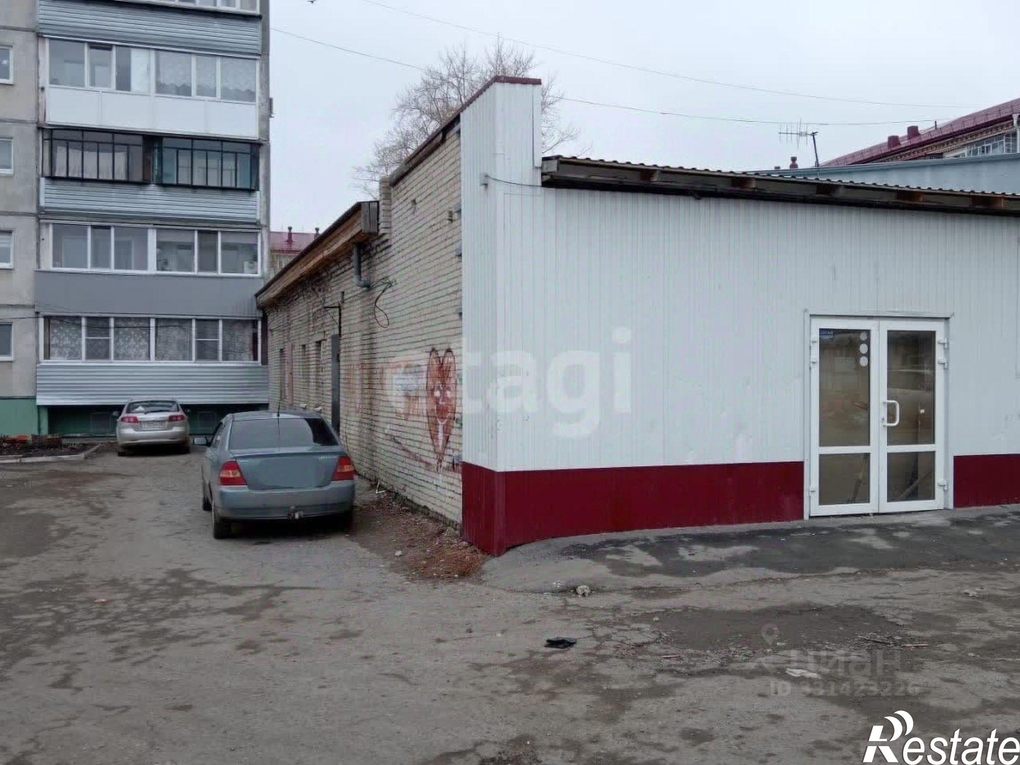 Купить торговое помещение за 14 461 100 рублей на ул Карбышева, 44а