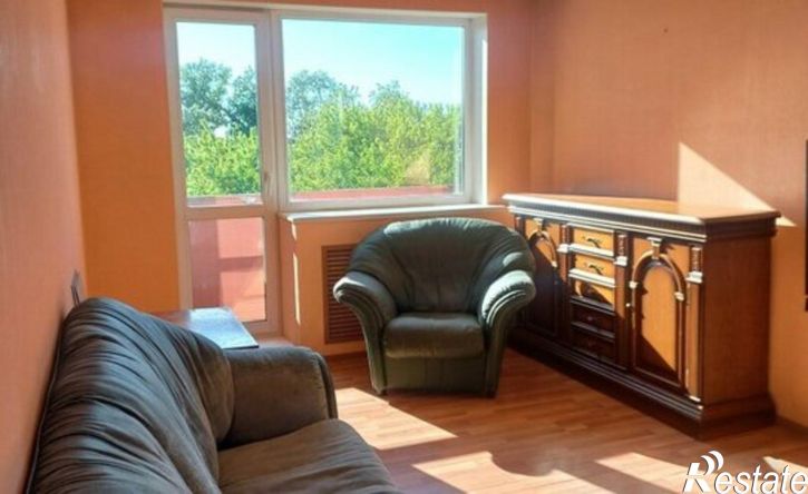 2-комн квартира проспект Конституции, 31,  д. 31