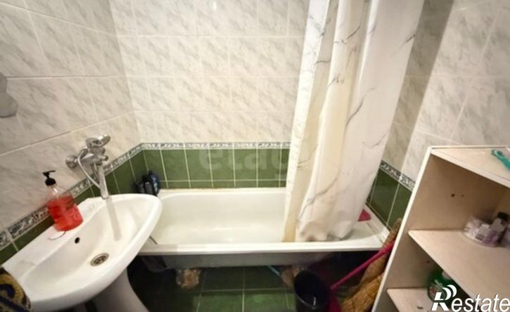 1-комн квартира улица Бурова-Петрова, 96Г к1,  д. 96Г к1