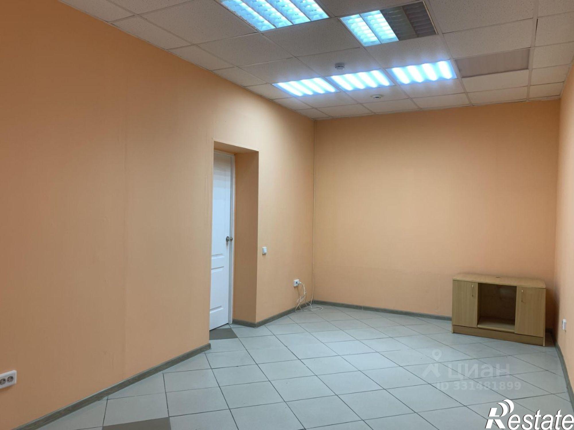 Купить торговое помещение за 5 828 650 рублей на Пролетарская улица, 64
