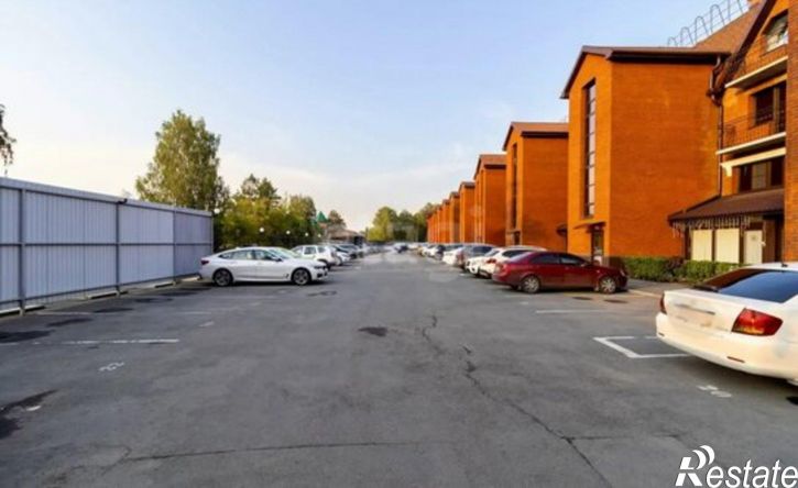 4-комн квартира ул Придорожная, 1,  д. 1