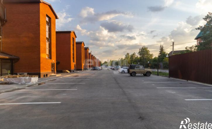 4-комн квартира ул Придорожная, 1,  д. 1