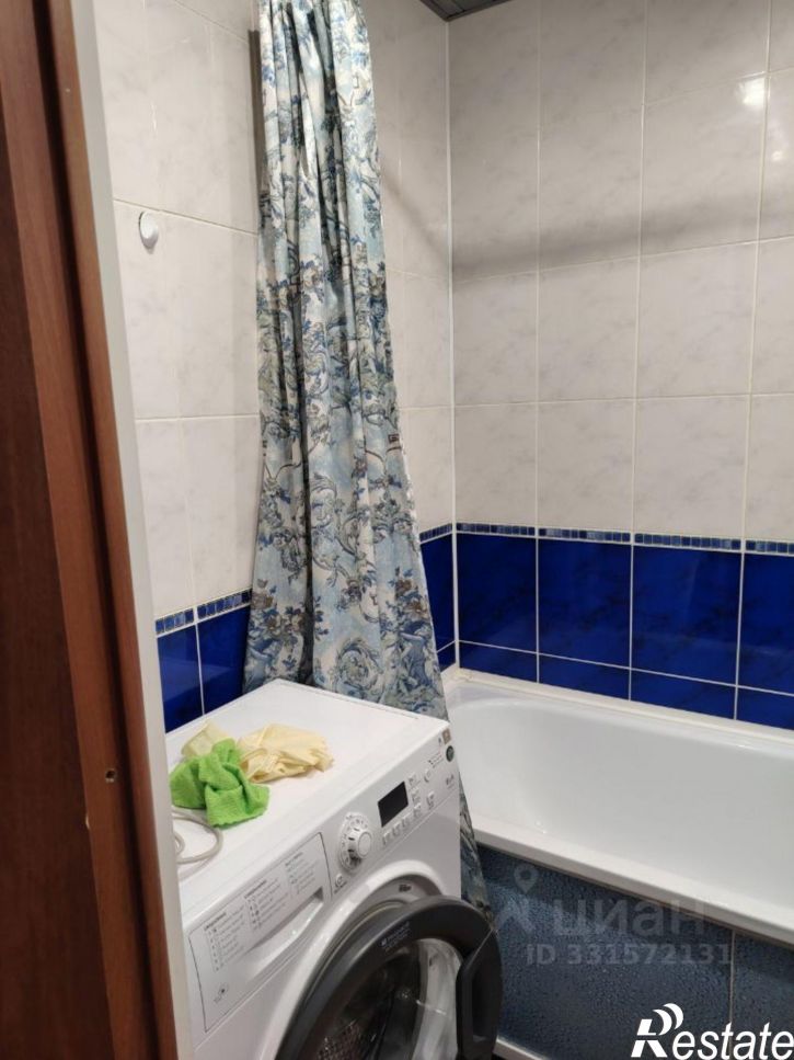 1-комн квартира улица Бурова-Петрова, 96Г к1,  д. 96Г к1