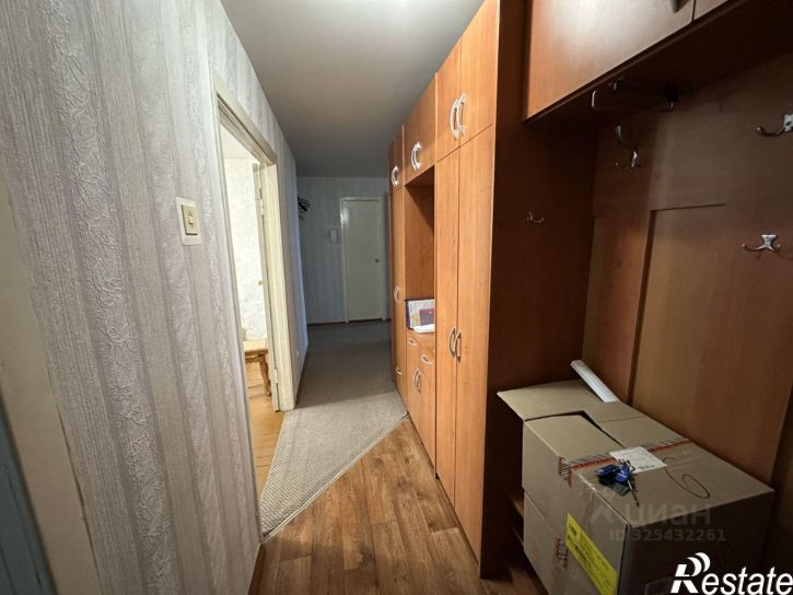 4-комн квартира ул Бурова-Петрова, 1,  д. 1