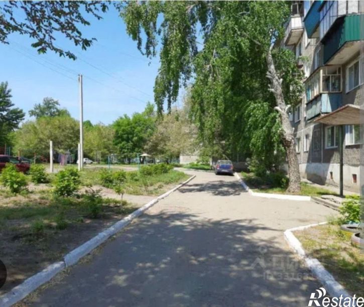 1-комн квартира пр-кт Конституции, 50а,  д. 50а