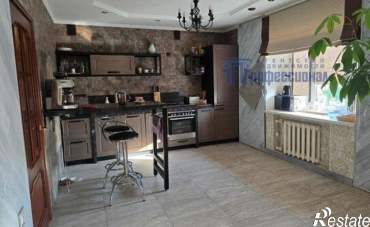 2-комн квартира ул Карельцева, 56,  д. 56