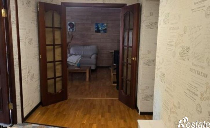 2-комн квартира ул Карельцева, 56,  д. 56