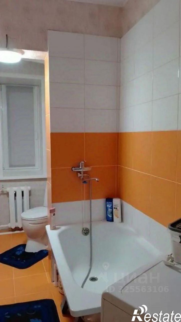 3-комн квартира ул Космонавтов, 6,  д. 6