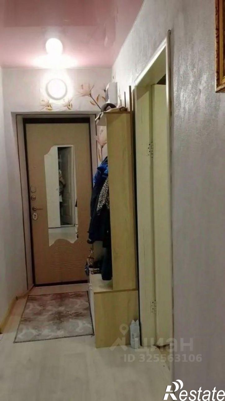 3-комн квартира ул Космонавтов, 6,  д. 6
