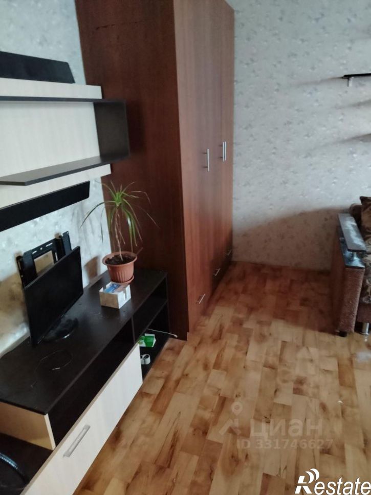 1-комн квартира ул Дзержинского, 17а,  д. 17а