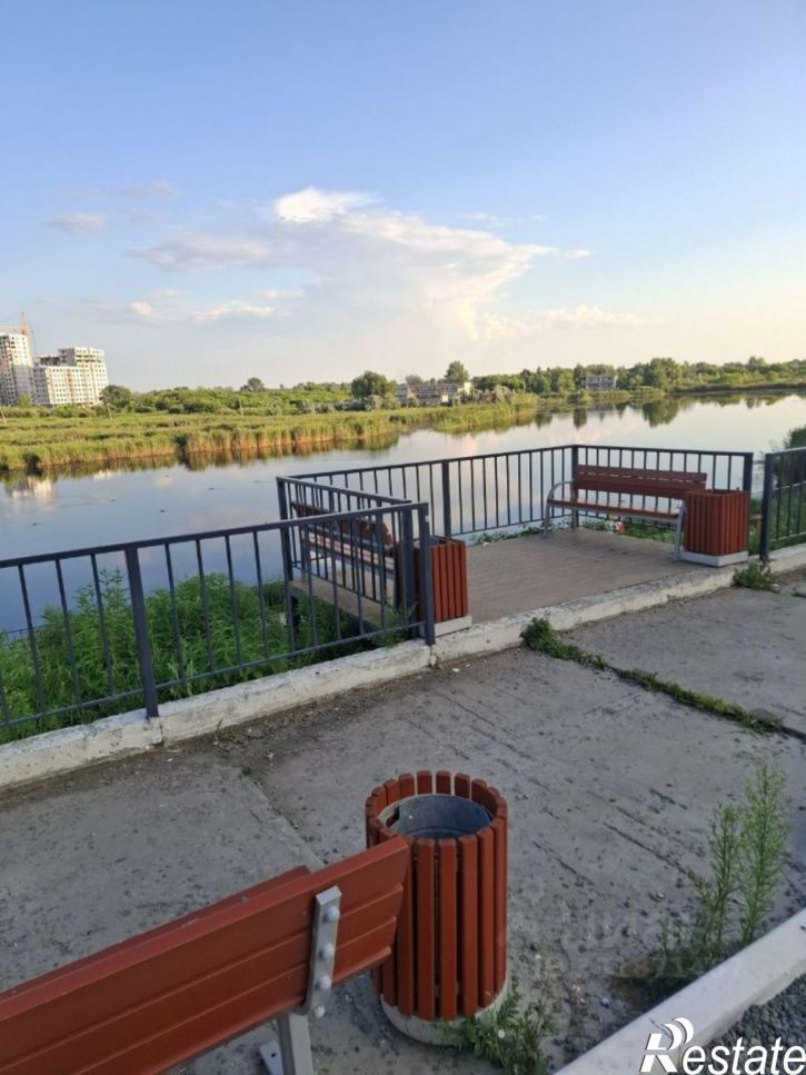 2-комн квартира пр-кт Конституции, 62,  д. 62