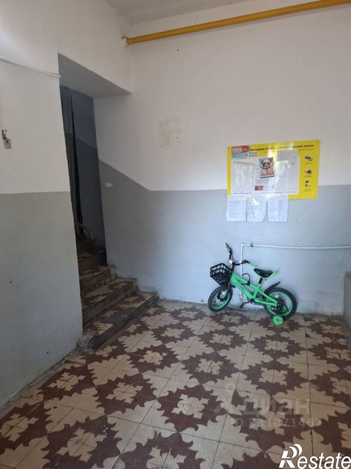 2-комн квартира пр-кт Конституции, 62,  д. 62