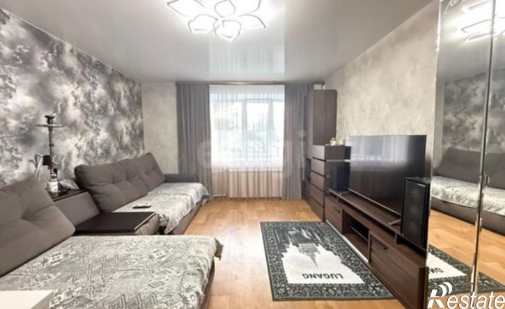 3-комн квартира пр-кт Конституции, 62а,  д. 62а