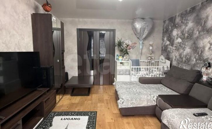 3-комн квартира пр-кт Конституции, 62а,  д. 62а