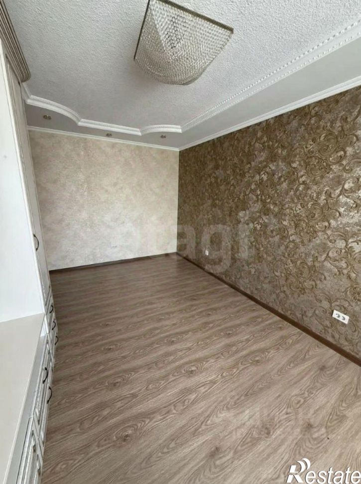 3-комн квартира ул Криволапова, 21,  д. 21