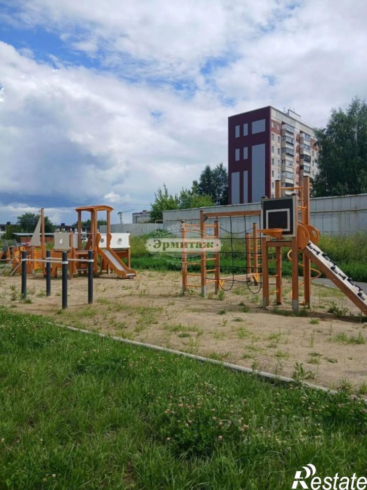 3-комн квартира ул Алексеева, 4а,  д. 4а