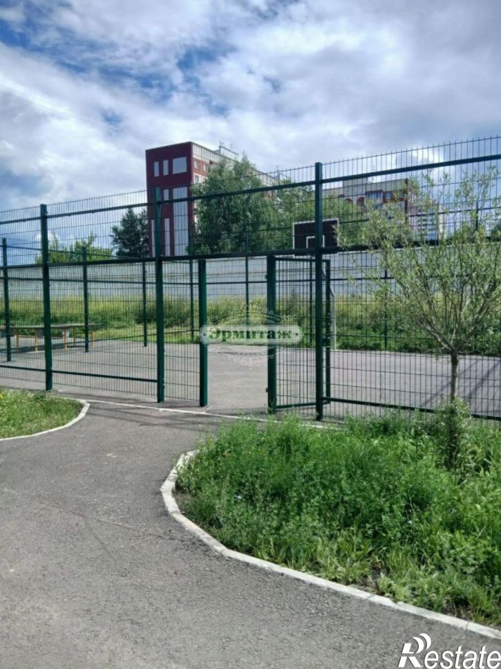 3-комн квартира ул Алексеева, 4а,  д. 4а