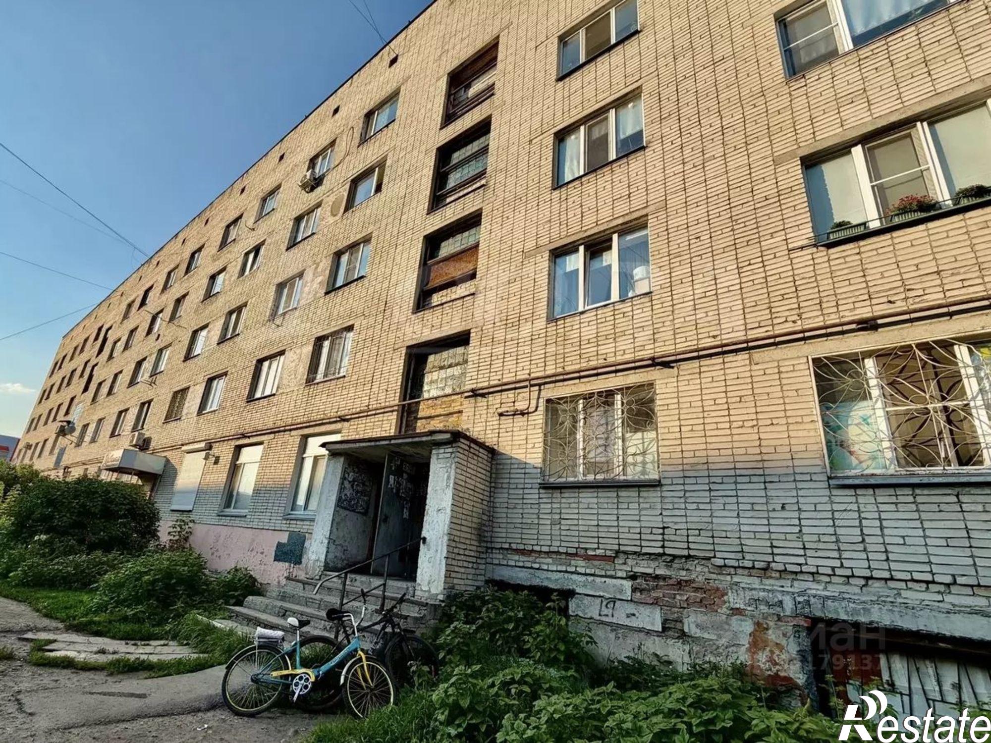 Купить комнату за 700 000 рублей на ул Бажова, 140