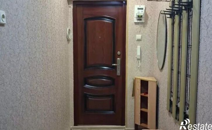 3-комн квартира жилой район Заозёрный, 1-й микрорайон, 14