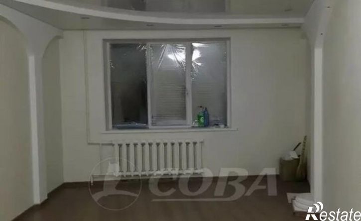 4-комн квартира жилой район Заозёрный, 5-й микрорайон, 30к2