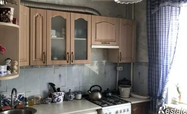 2-комн квартира жилой район Заозёрный, 5-й микрорайон, 30к2