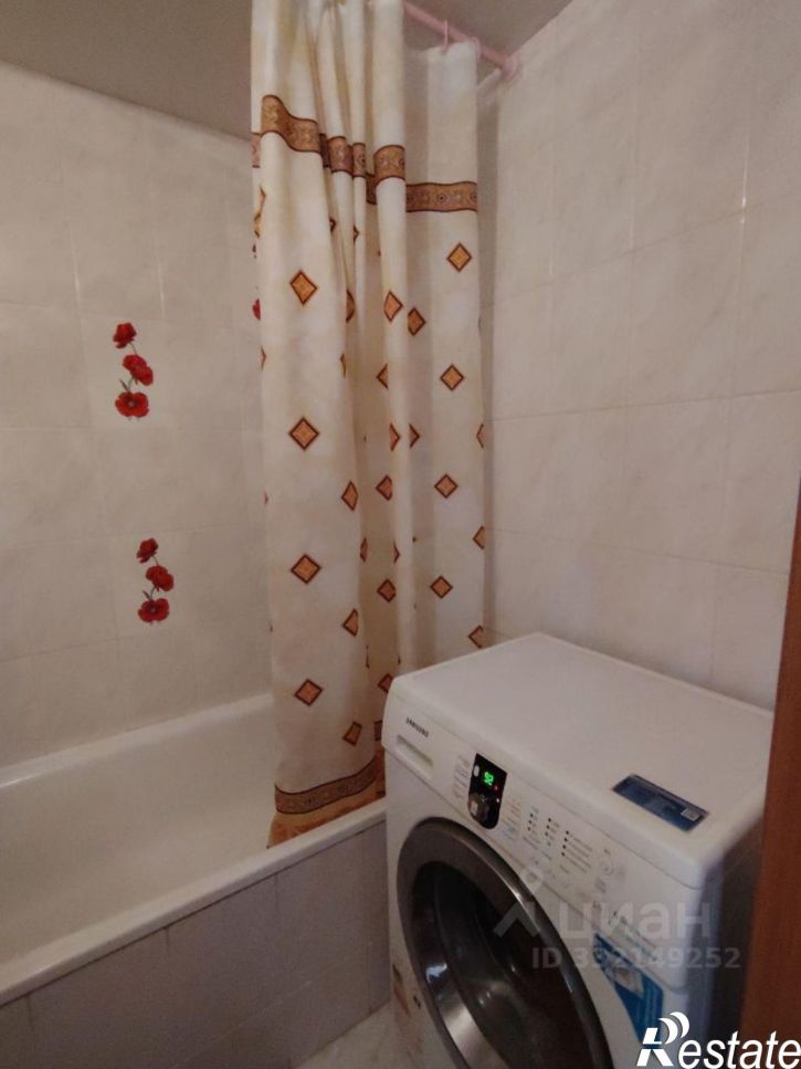 1-комн квартира ул Кремлёва, 3,  д. 3