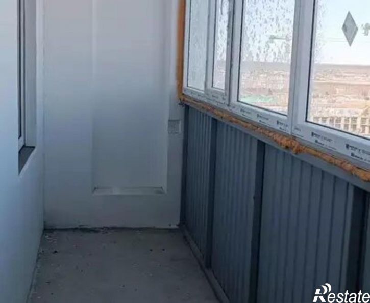 3-комн квартира жилой район Заозёрный, 12-й микрорайон, 31