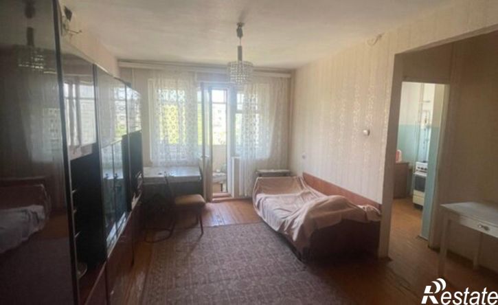 1-комн квартира ул Сухэ-Батора, 15,  д. 15