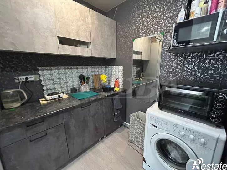 Комната ул Половинская, 8б,  д. 8б