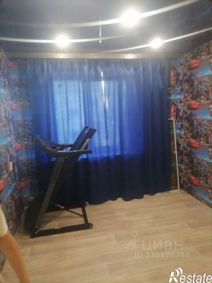 3-комн квартира ул Перова, 20,  д. 20