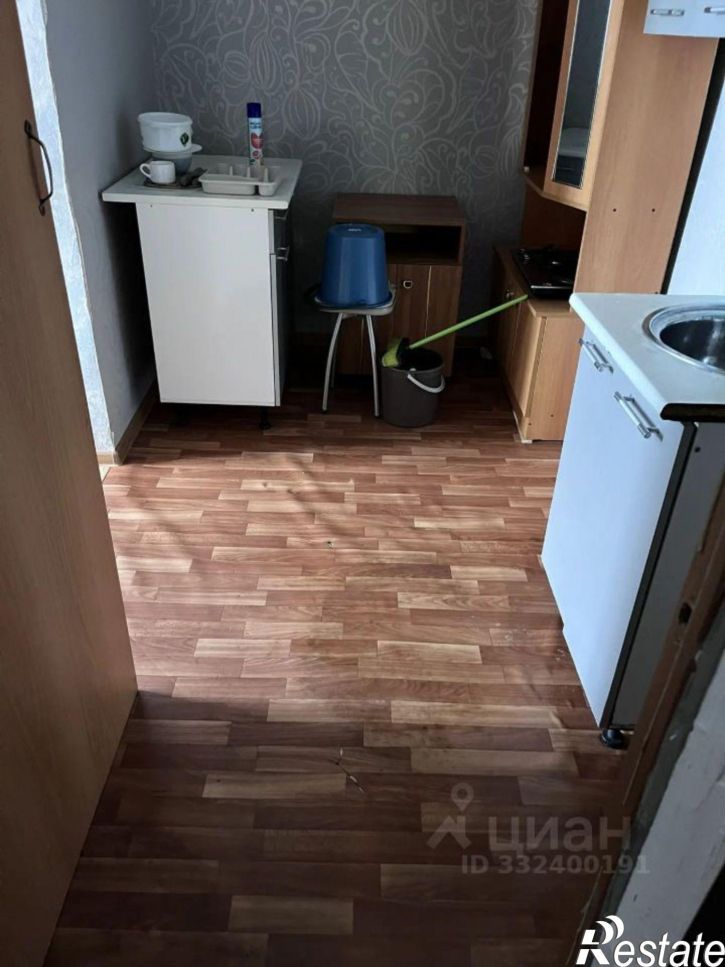 Комната ул Половинская, 8б,  д. 8б