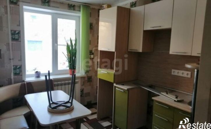 3-комн квартира жилой район Заозёрный, 3-й микрорайон, 2