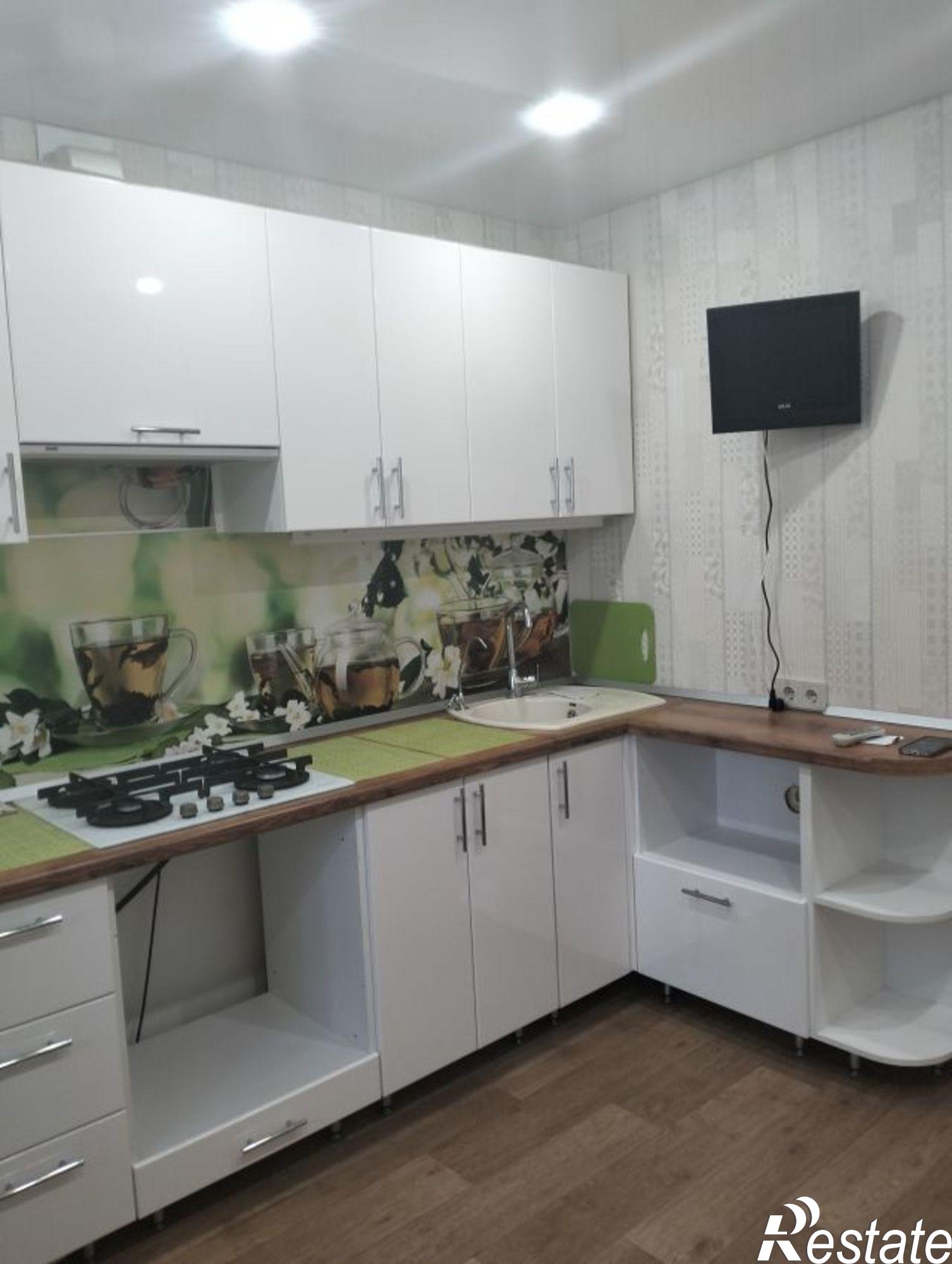 Купить квартиру за 5 550 000 рублей на Савельева улица, 19