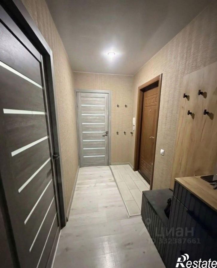 2-комн квартира жилой район Заозёрный, 5-й микрорайон, 1