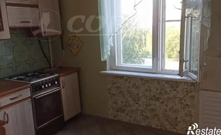 3-комн квартира жилой район Заозёрный, 5-й микрорайон, 14
