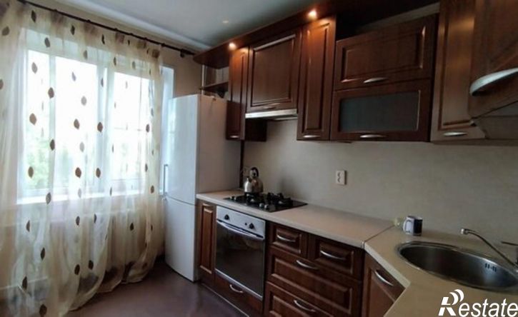 3-комн квартира жилой район Заозёрный, 2-й микрорайон, 1