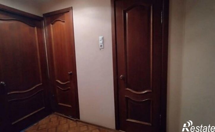 3-комн квартира жилой район Заозёрный, 2-й микрорайон, 1