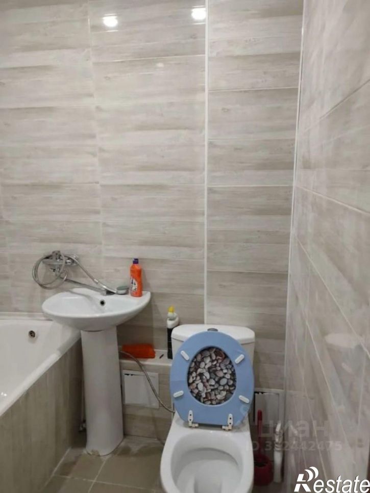 2-комн квартира ул Дзержинского, 42,  д. 42