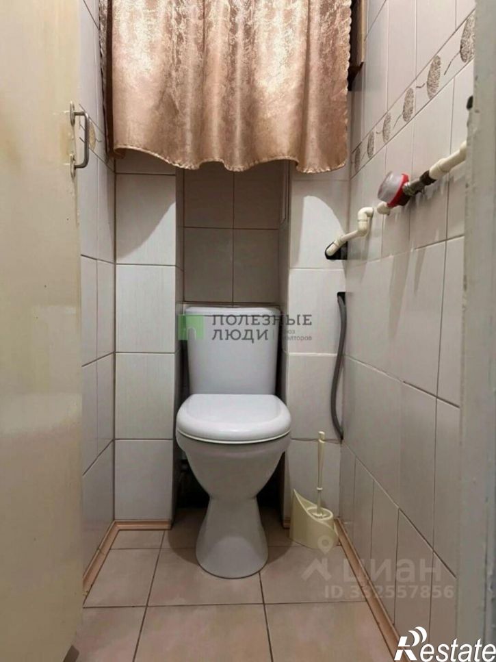 4-комн квартира ул Карбышева, 2,  д. 2