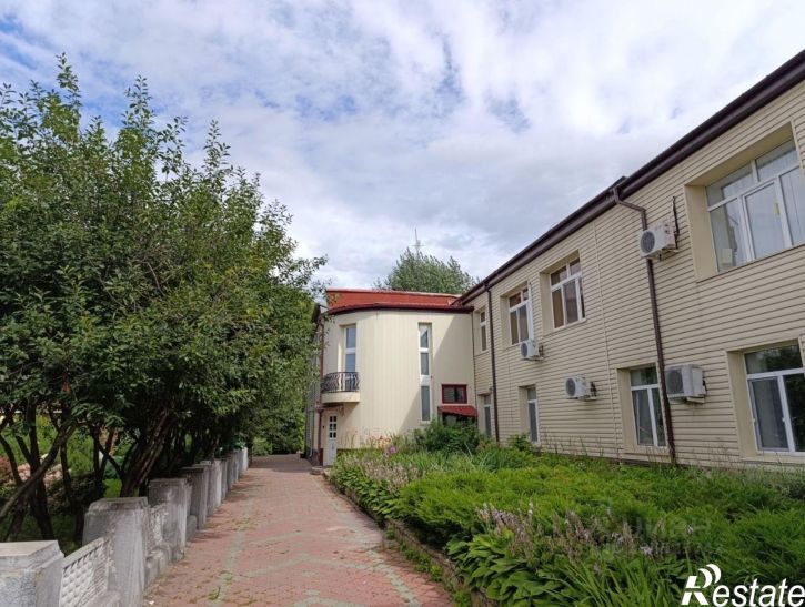 4-комн квартира пр-кт Машиностроителей, 6а,  д. 6а