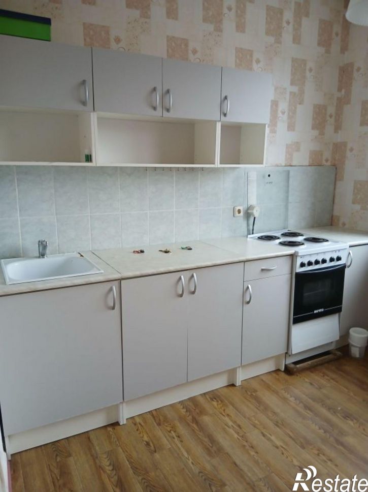2-комн квартира Кремлева улица, 7