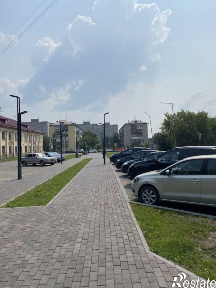 3-комн квартира Кремлева улица, 3
