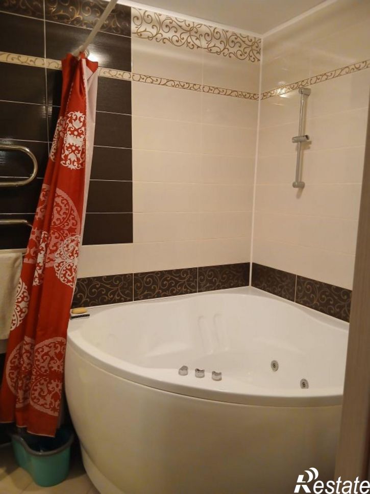 2-комн квартира 3 микрорайон, 27