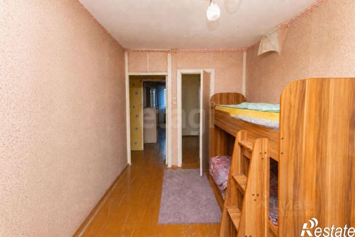 3-комн квартира пр-кт Конституции, 57,  д. 57