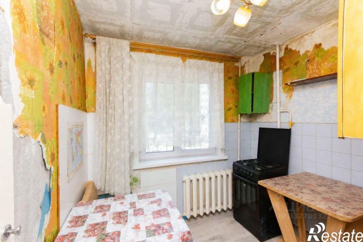 3-комн квартира пр-кт Конституции, 57,  д. 57