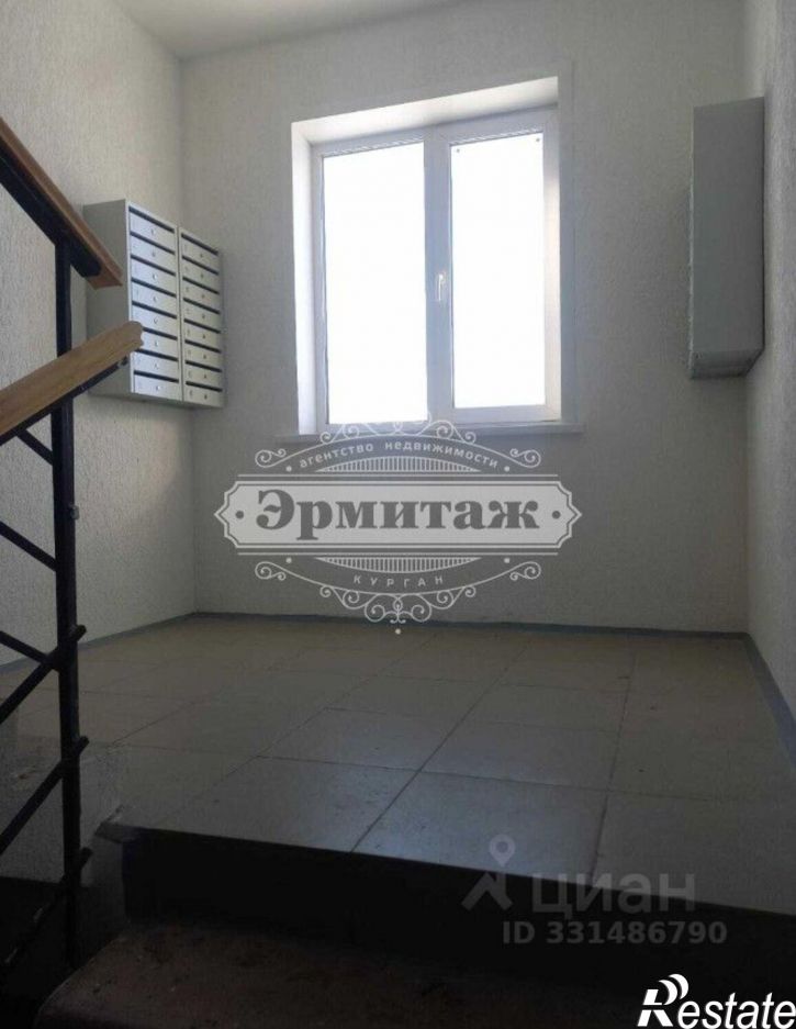 3-комн квартира улица Броневик, 2А