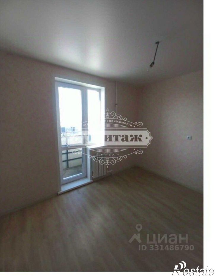 3-комн квартира улица Броневик, 2А