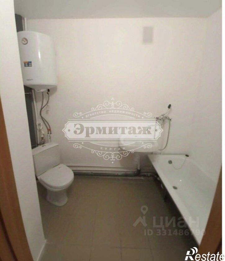 3-комн квартира улица Броневик, 2А