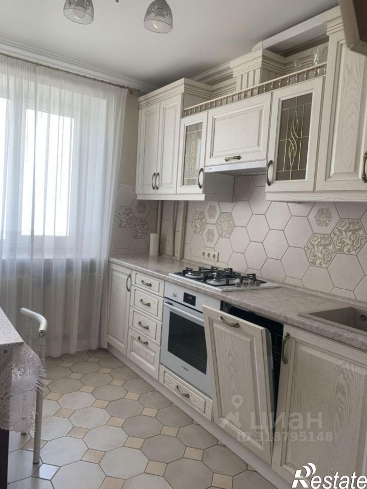 3-комн квартира ул Рихарда Зорге, 28,  д. 28