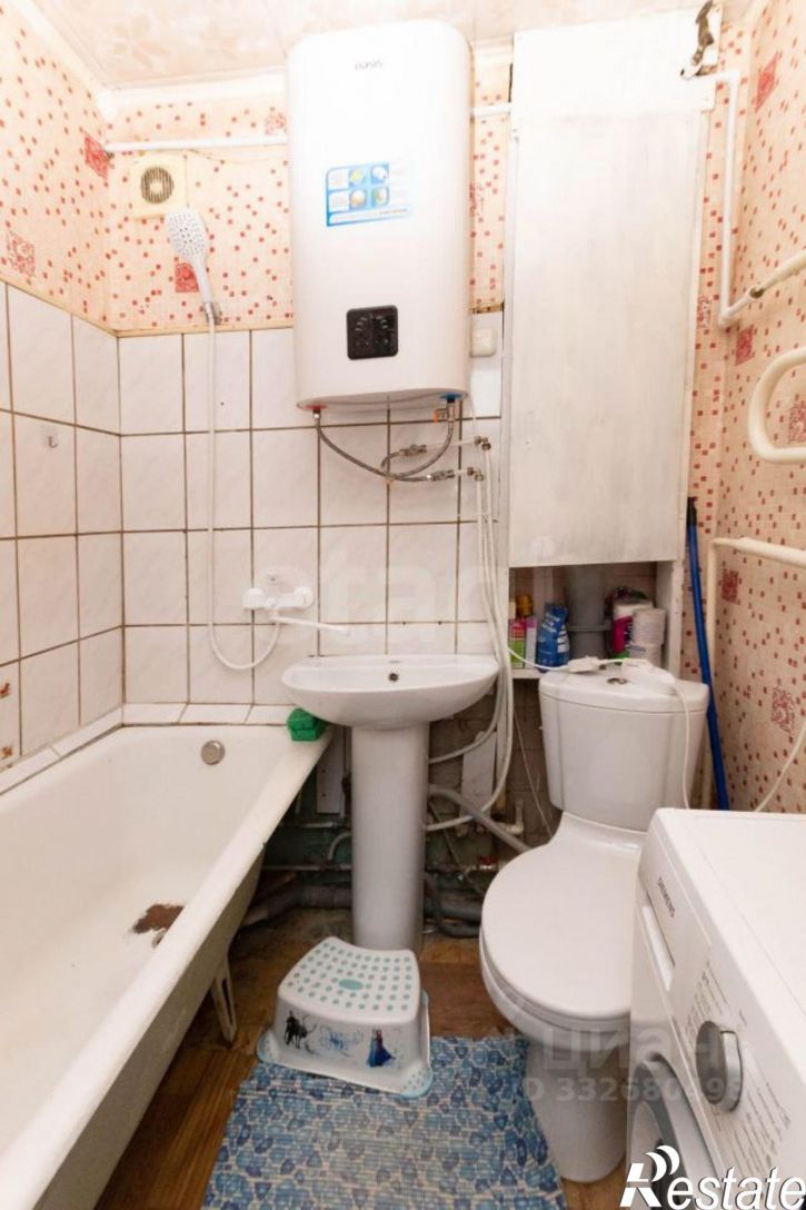 1-комн квартира пр-кт Конституции, 42,  д. 42